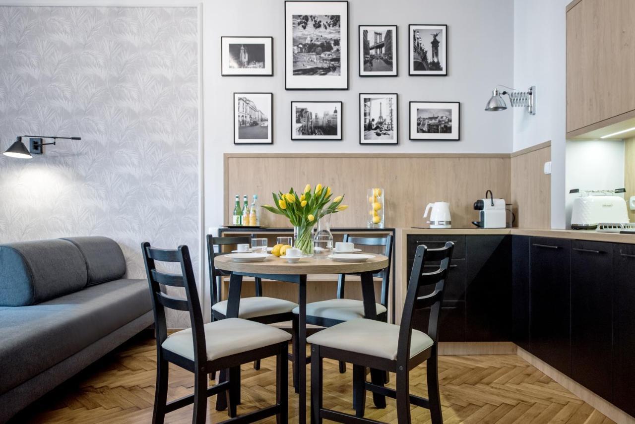 Bentis Luxury Apartments Krakow Luaran gambar