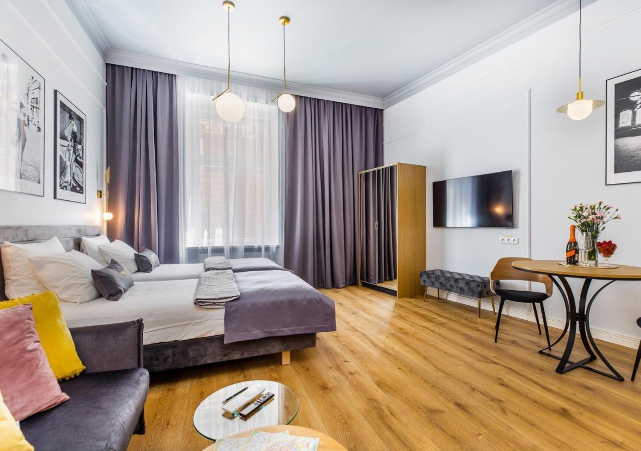 Bentis Luxury Apartments Krakow Luaran gambar