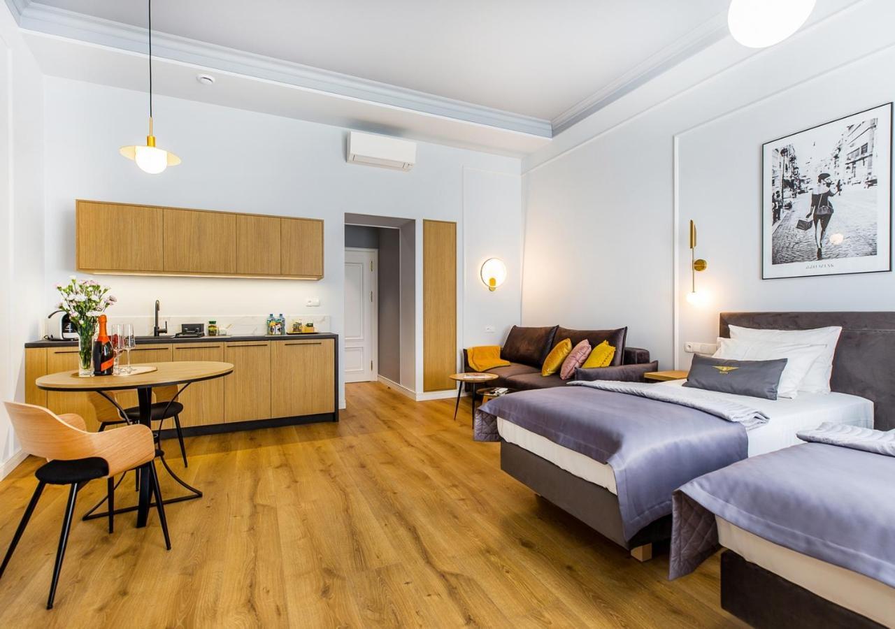 Bentis Luxury Apartments Krakow Luaran gambar