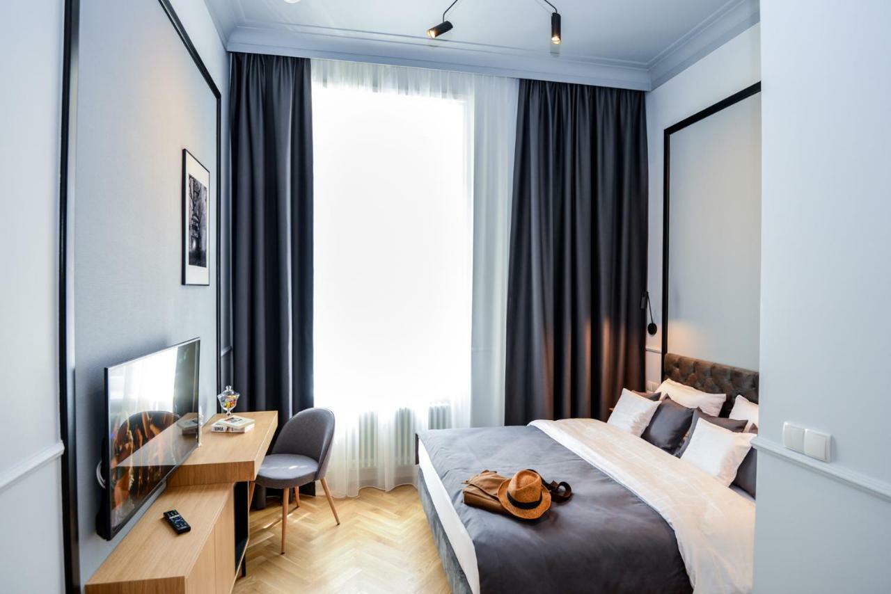 Bentis Luxury Apartments Krakow Luaran gambar