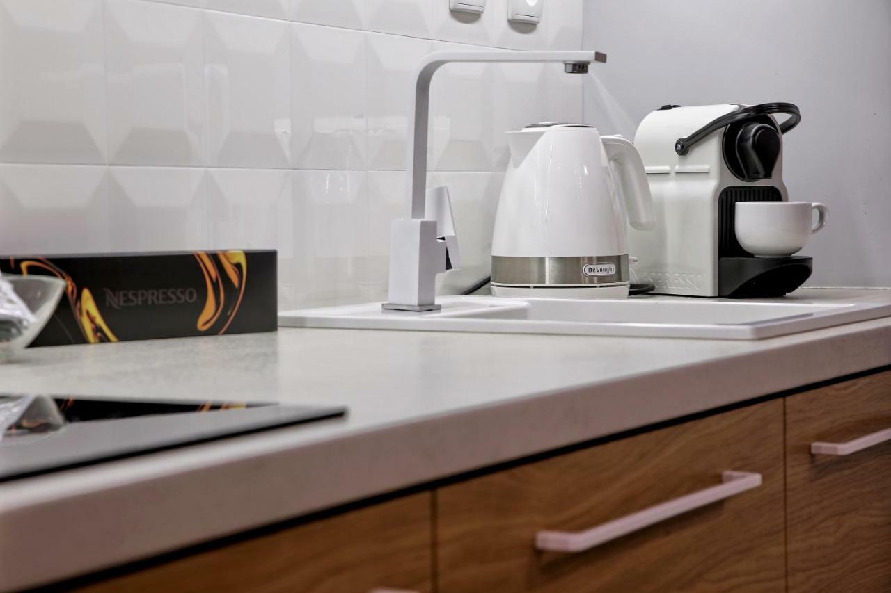 Bentis Luxury Apartments Krakow Luaran gambar