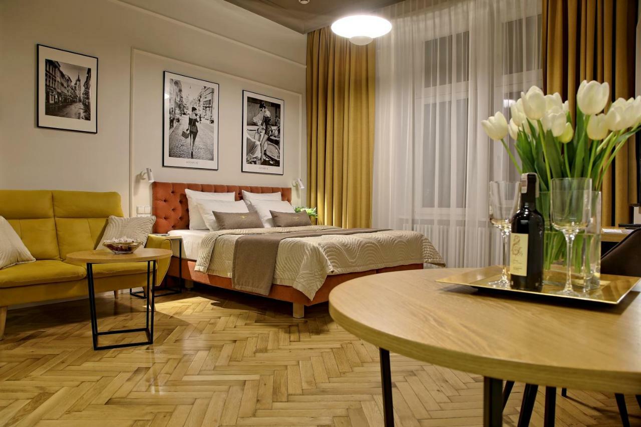 Bentis Luxury Apartments Krakow Luaran gambar