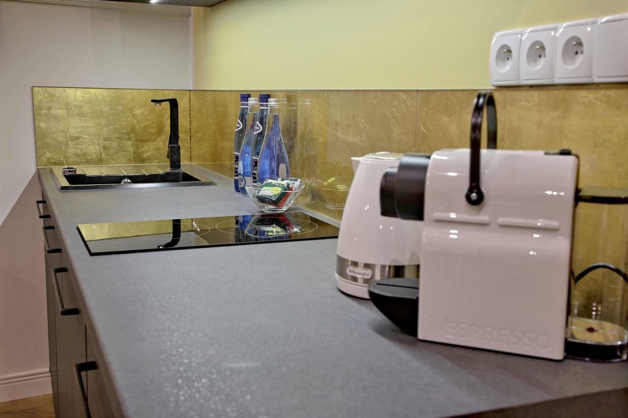 Bentis Luxury Apartments Krakow Luaran gambar