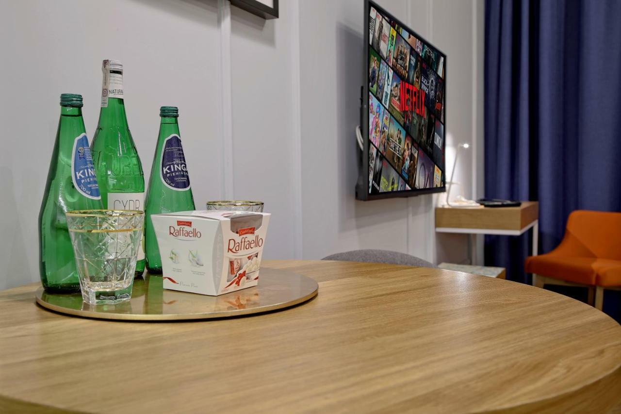 Bentis Luxury Apartments Krakow Luaran gambar