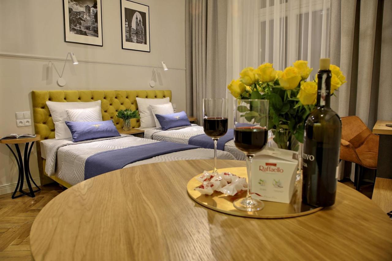Bentis Luxury Apartments Krakow Luaran gambar