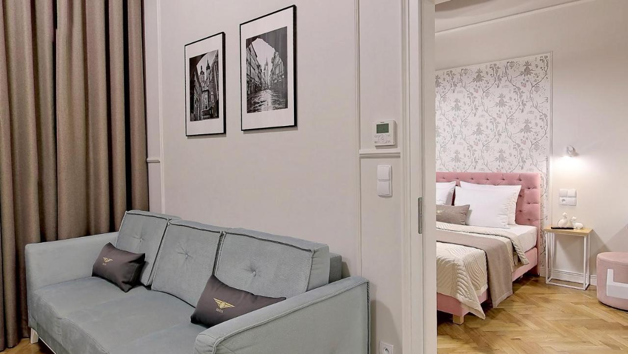 Bentis Luxury Apartments Krakow Luaran gambar